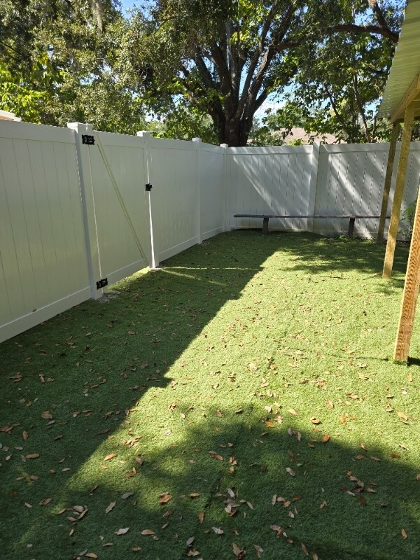 Building Photo - 3212 E Henry Ave