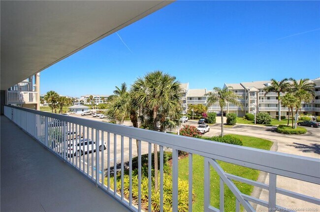 Foto del edificio - 20 NE Plantation Rd