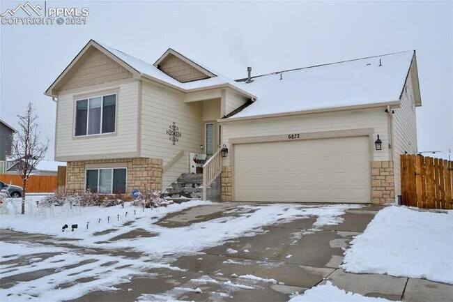 Building Photo - 6872 Red Cardinal Loop