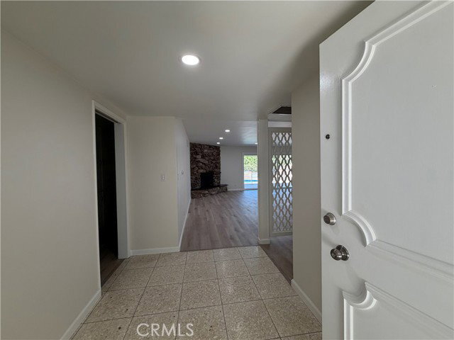 Foto del edificio - 6621 Whitman Ave
