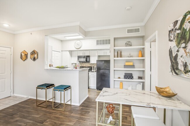 Building Photo - Stone Canyon Apartment Homes