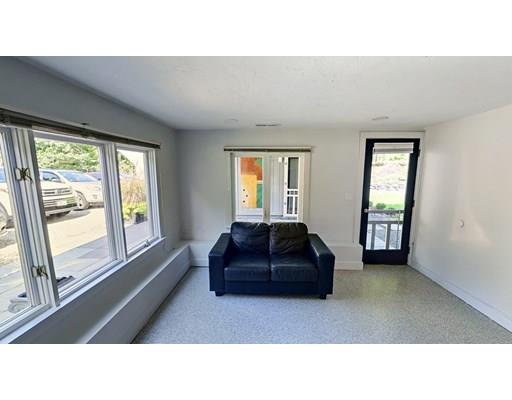 Foto del edificio - 47 Harrington Ave