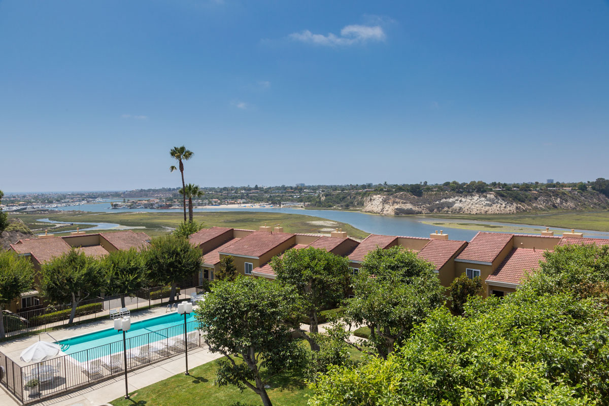 Park Newport - Apartments in Newport Beach, CA | Westside Rentals