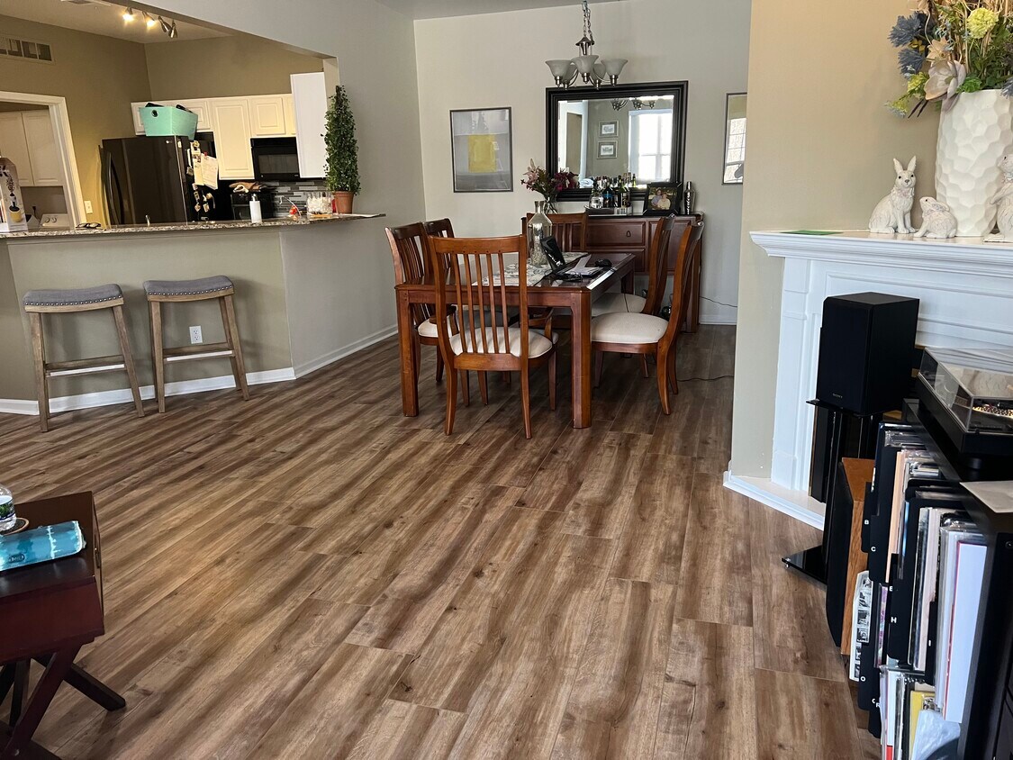 1674 Deepwood Cir Unit 1, Rochester Hills, MI 48307 Condo for Rent in