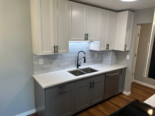 Building Photo - 4575 W 80th St Cir