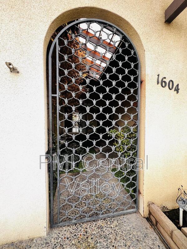 Foto del edificio - 1604 Jacquelyn Way