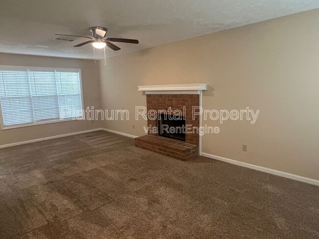 Building Photo - 119 Spring Ridge Dr