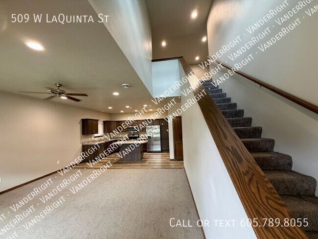 Building Photo - 509 W La Quinta St