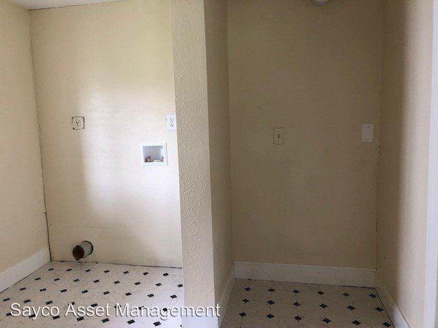 Building Photo - 3 br, 2 bath House - 5441 Truman St