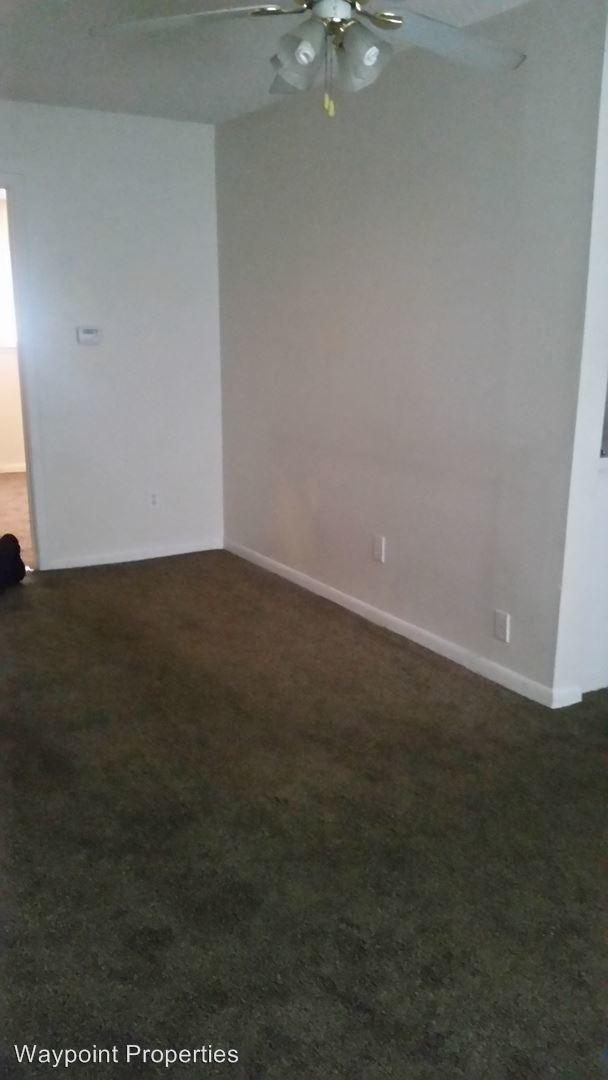 Building Photo - 1316 Barak Ln