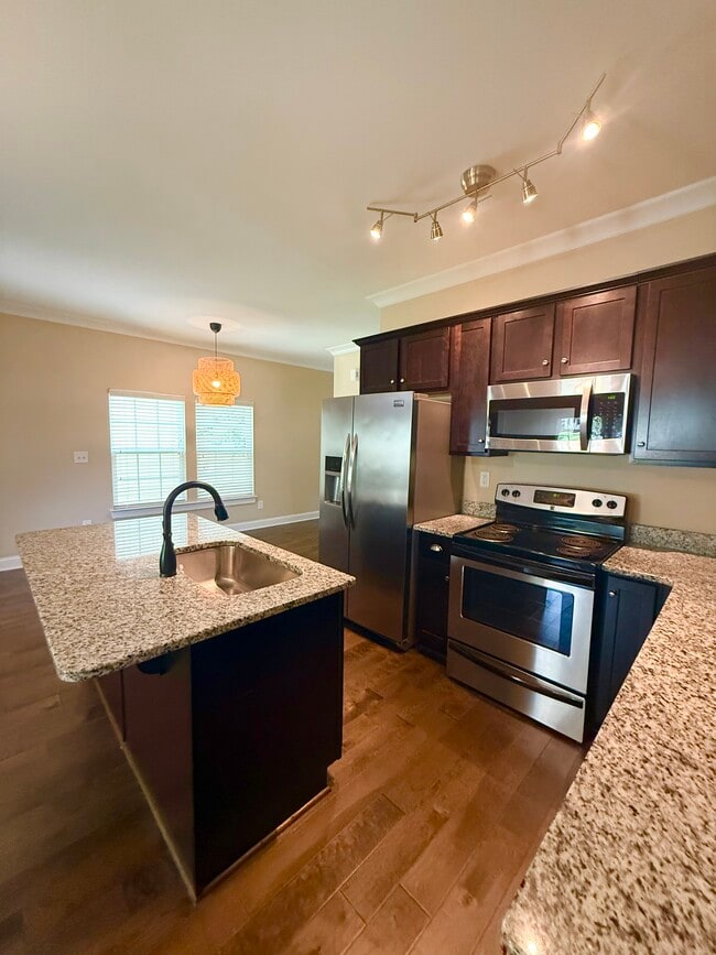 Building Photo - 12224 Huntersville Concord Rd