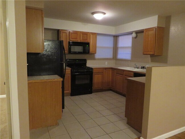 Foto del edificio - 4302 Harmon Ave