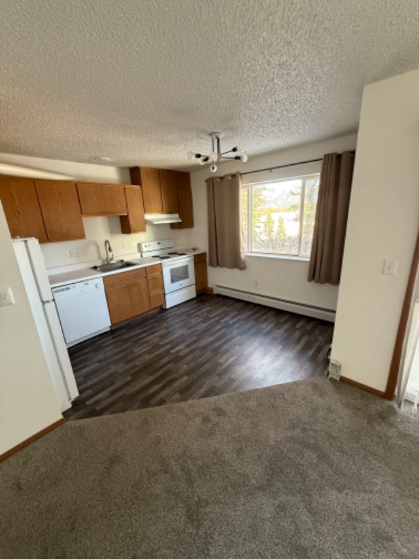 Foto del edificio - 600 Moccasin Cir Dr