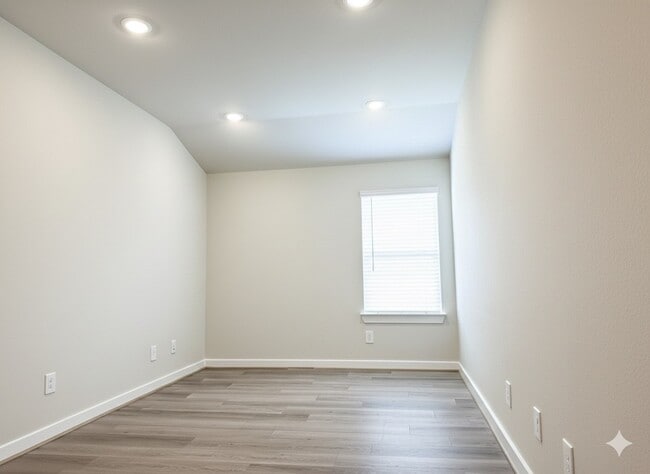 Building Photo - 1506 Arbuckle Ct