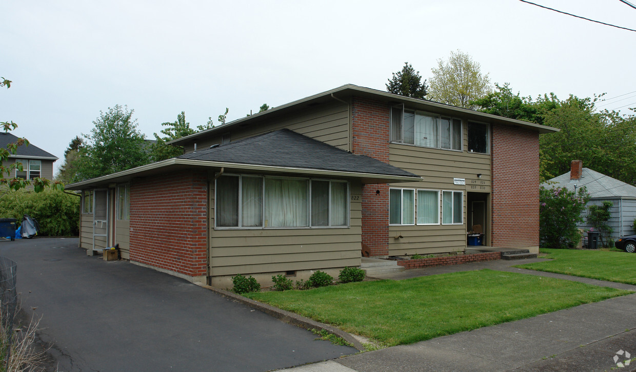 Primary Photo - West Apartments