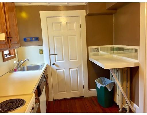 Building Photo - 39 Lowell St