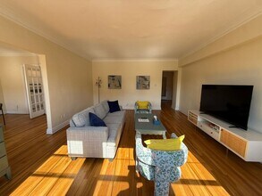 Interior Photo - New King Edward Apartments