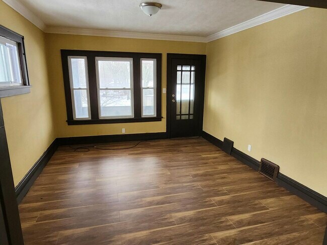 Foto del edificio - 2990 E 111th St