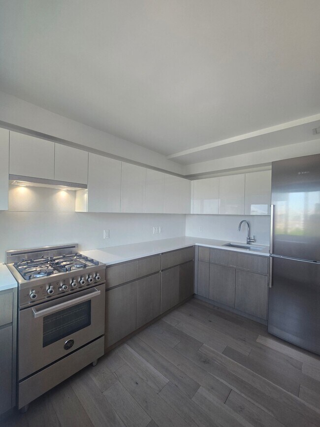 Foto del edificio - 107 Columbia Heights
