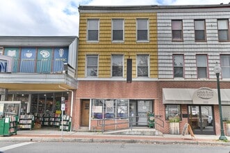 Building Photo - 1306 N 3rd St