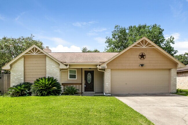 Building Photo - 3311 Hartfield Ln