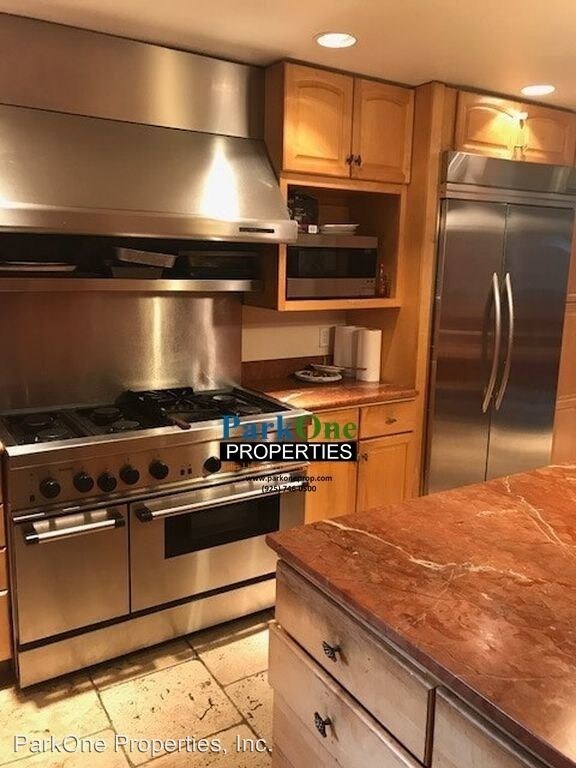 Foto del edificio - 4 br, 3 bath House - 6 Lavina Ct