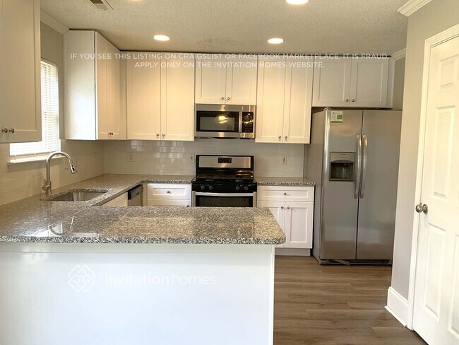 Building Photo - 5923 Leawood Run Ct