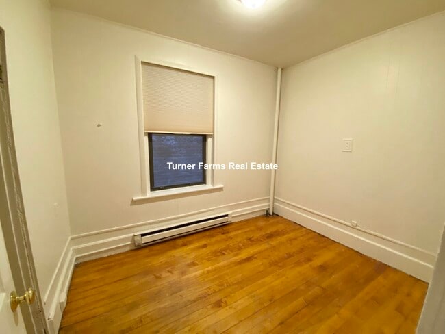 Foto del edificio - 614 Columbus Ave