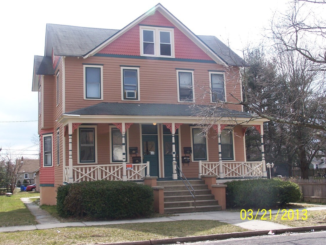 152 S Chicago Ave, Egg Harbor City, NJ 08215 Apartments in Egg Harbor