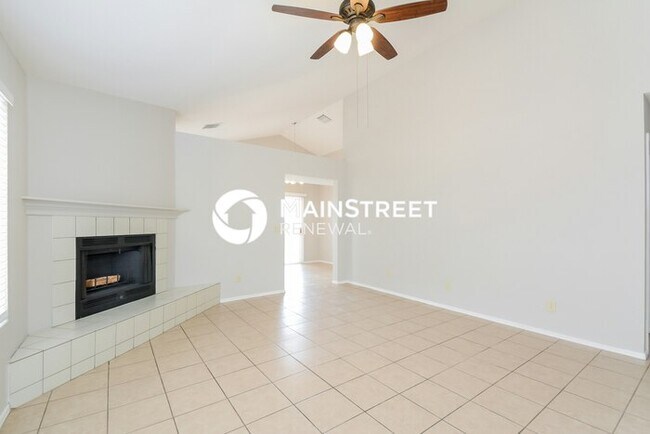 Foto del edificio - 3 Bedroom Pet-Friendly Home in Tucson, AZ with Main Street Renewal