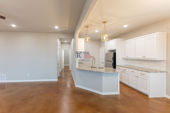 Foto del edificio - Modern Glen Rose Home with Open Layout