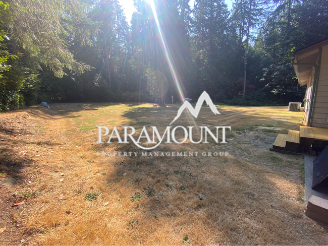 Building Photo - 3020 SE Royalwood Pl