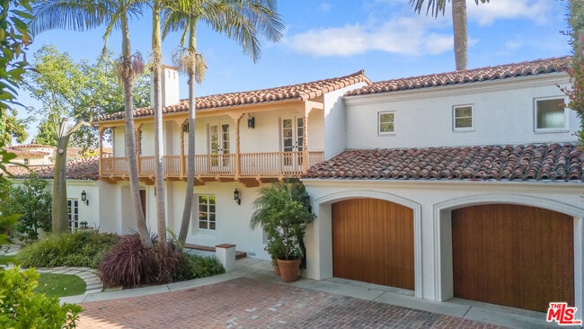 Building Photo - 221 S Beverly Glen Blvd