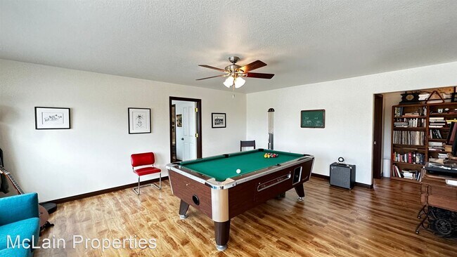 Foto del edificio - 3 br, 2 bath House - 615 Lado De Loma Dr