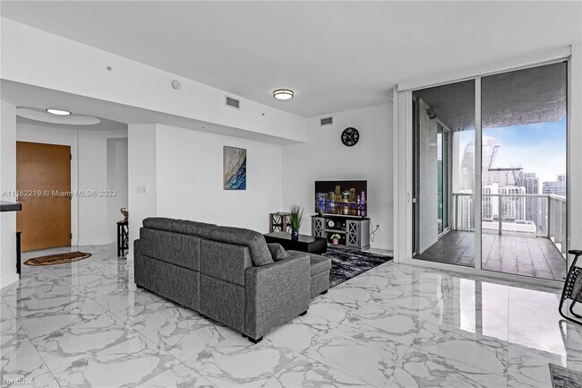 Building Photo - 3 br, 3 bath Condo - 244 Biscayne Blvd Apt...