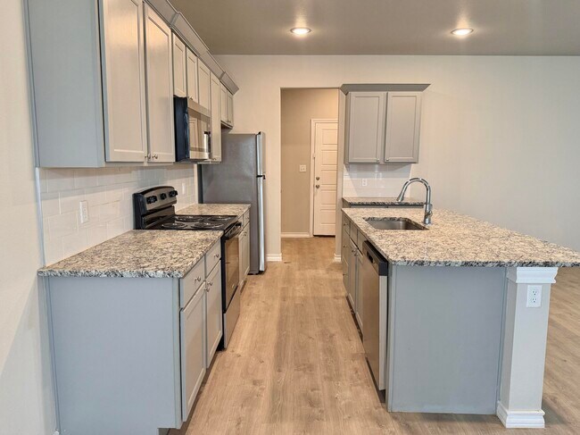 Foto del edificio - 723 E 17th St