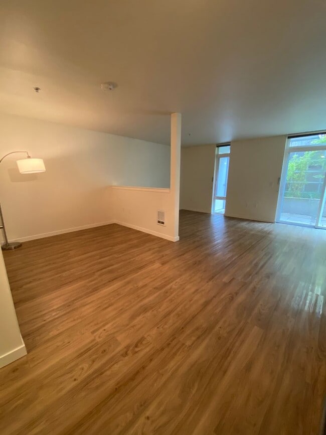 Interior Photo - The Local 418