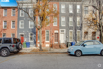 Building Photo - 1228 W Lombard St