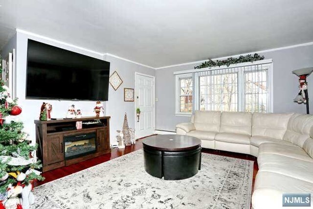 Building Photo - 17 Hegner Ct
