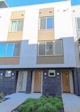 Building Photo - 182 Nexus Loop