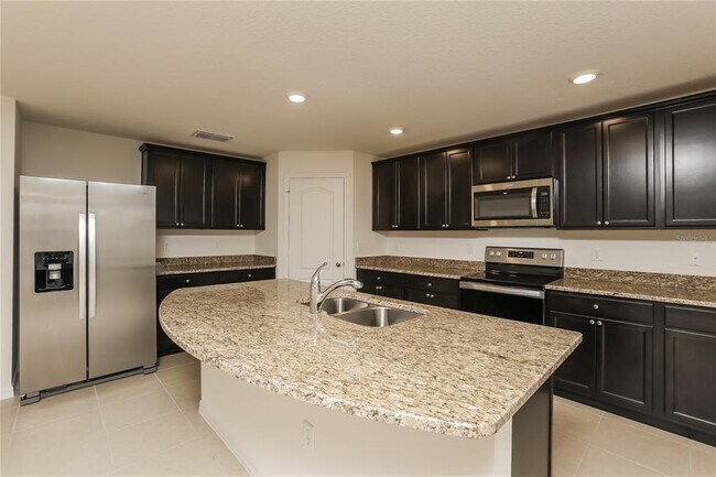 Foto del edificio - 35665 Rose Moss Ave