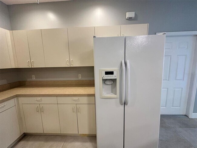 Foto del edificio - 1641 Red Oak Ln