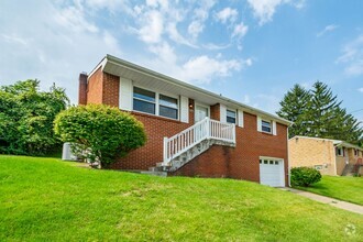 Building Photo - 508 Doe Terrace