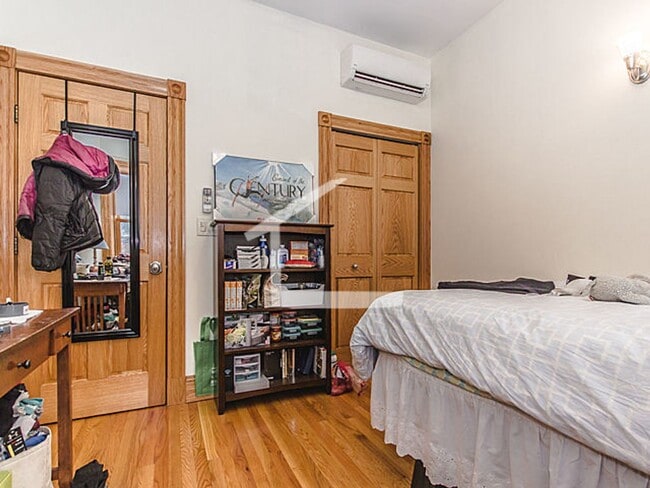 Building Photo - No Brokers Fee, Heat, Hot Water Included, Stainless Steel Kitchen Appliances