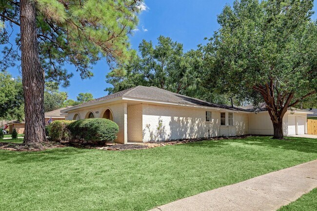 Foto del edificio - 9723 Galston Ln