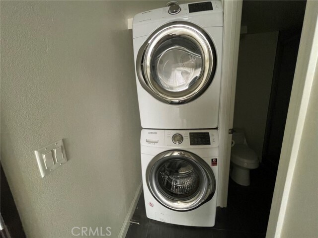 Foto del edificio - 9349 Ramona Blvd