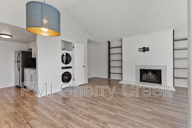 Foto del edificio - 3424 S Locust St