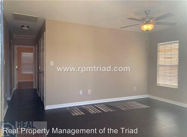Foto del edificio - 3 br, 2 bath House - 1327 N Dunleith Ave