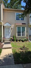Building Photo - 9654 Hastings Dr