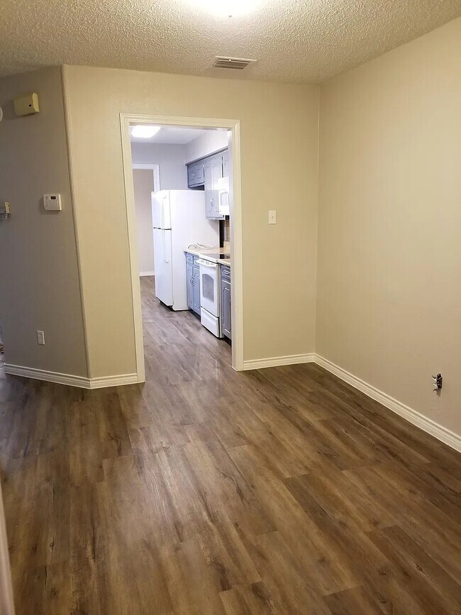 Foto del edificio - Room in Duplex on St Paul Ct